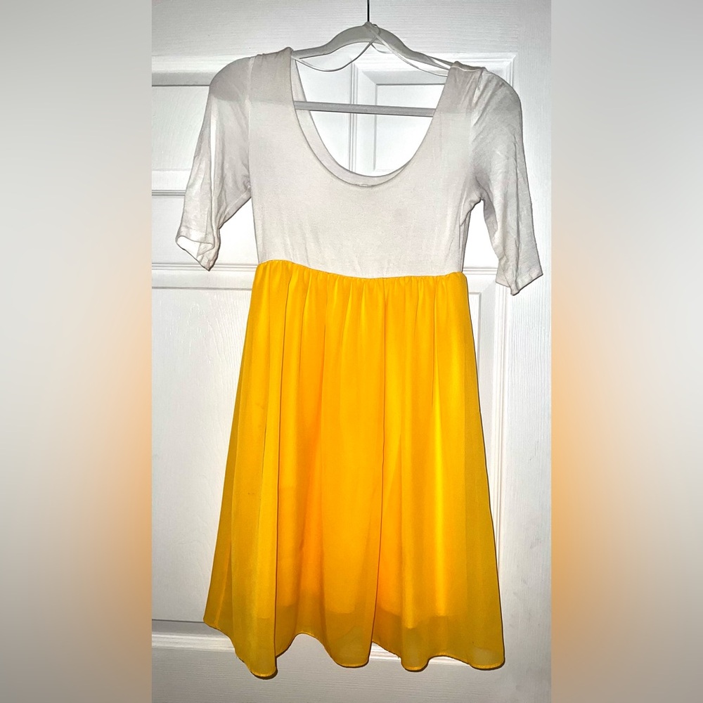 BUNDLE 5 for $50 👗👚
Nymph Dress
